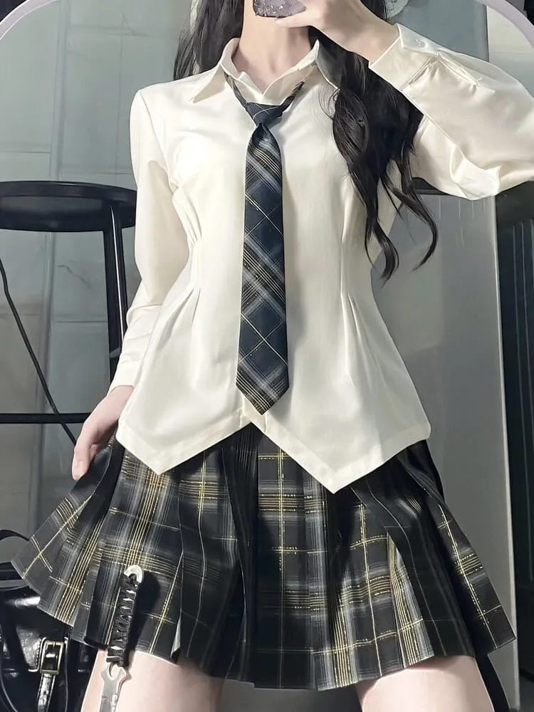 August Olive JK uniform skirt