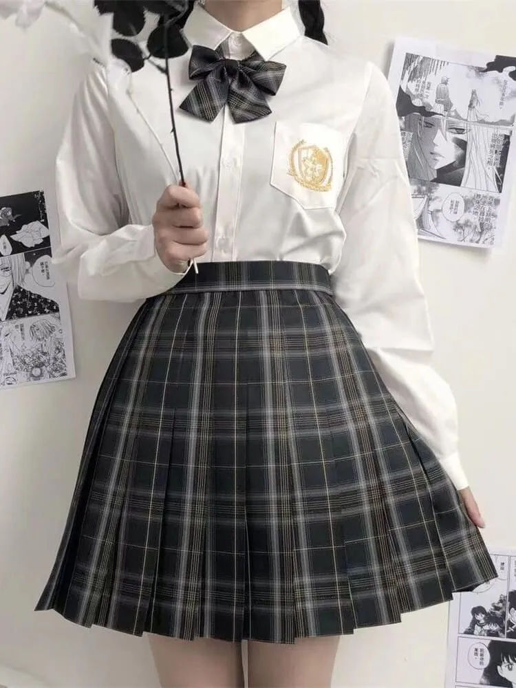 August Olive JK uniform skirt