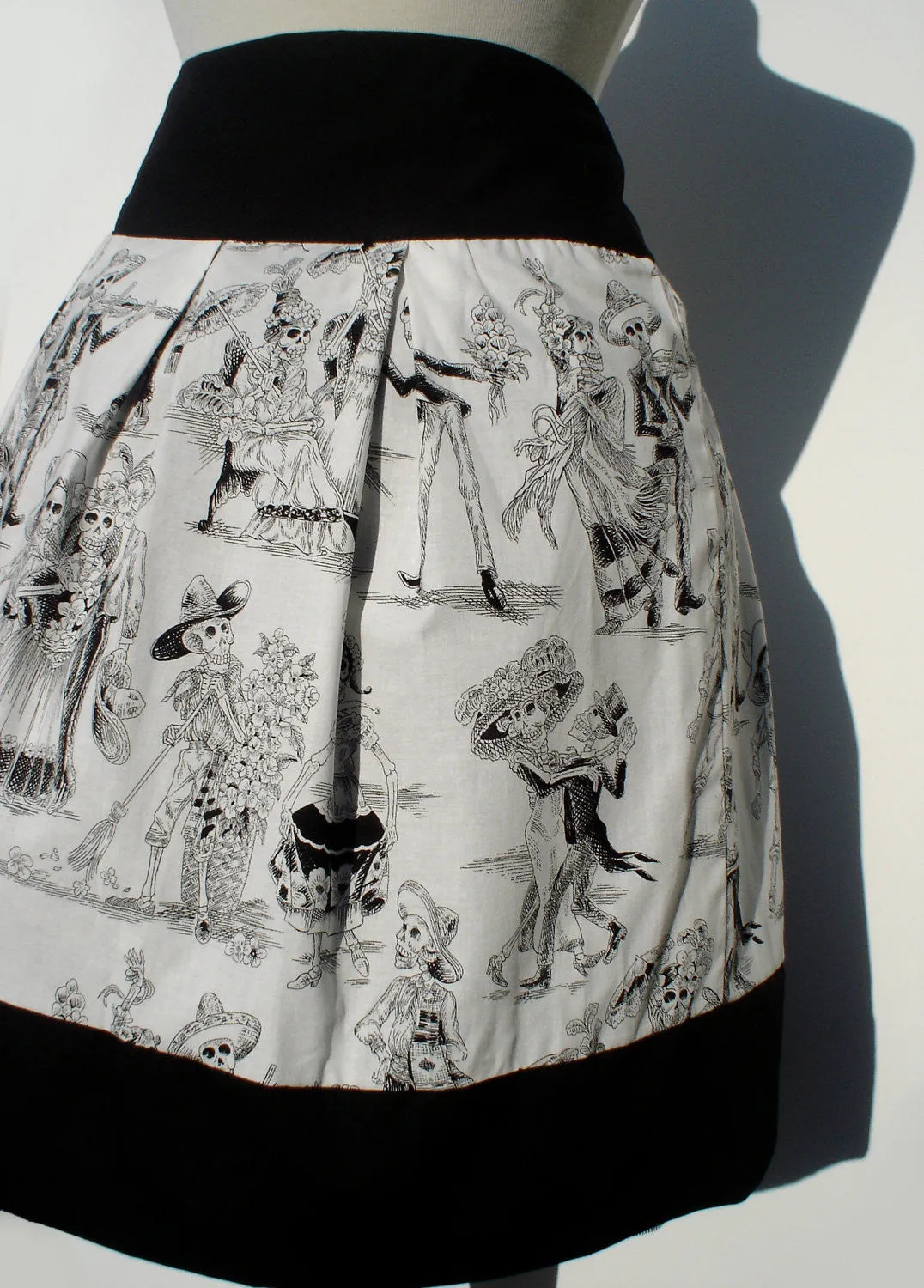 Black and White Catrina Skulls Day of the Dead Skirt #S-RS720