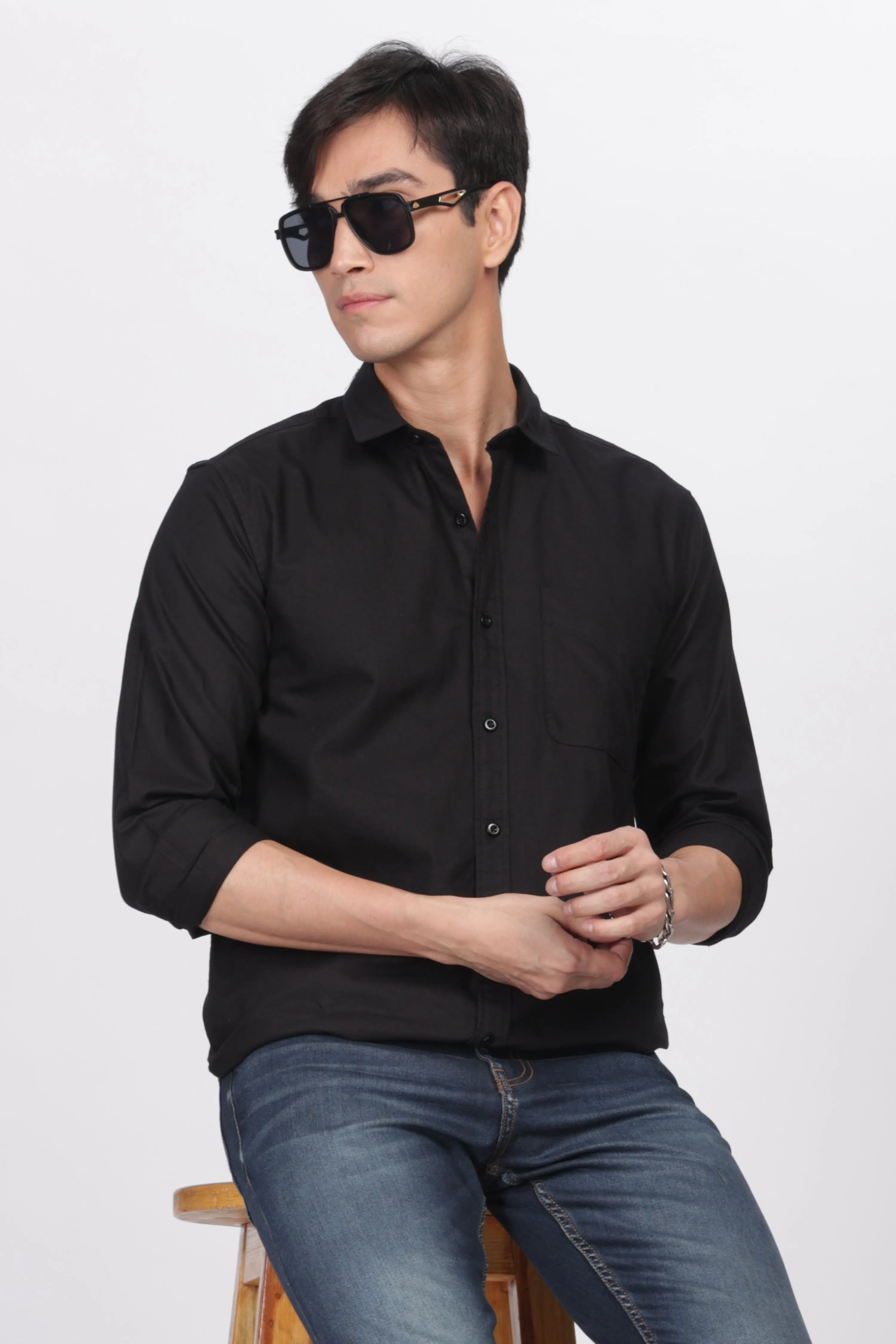 Black Regular Fit Plain Full Sleeve Shirt