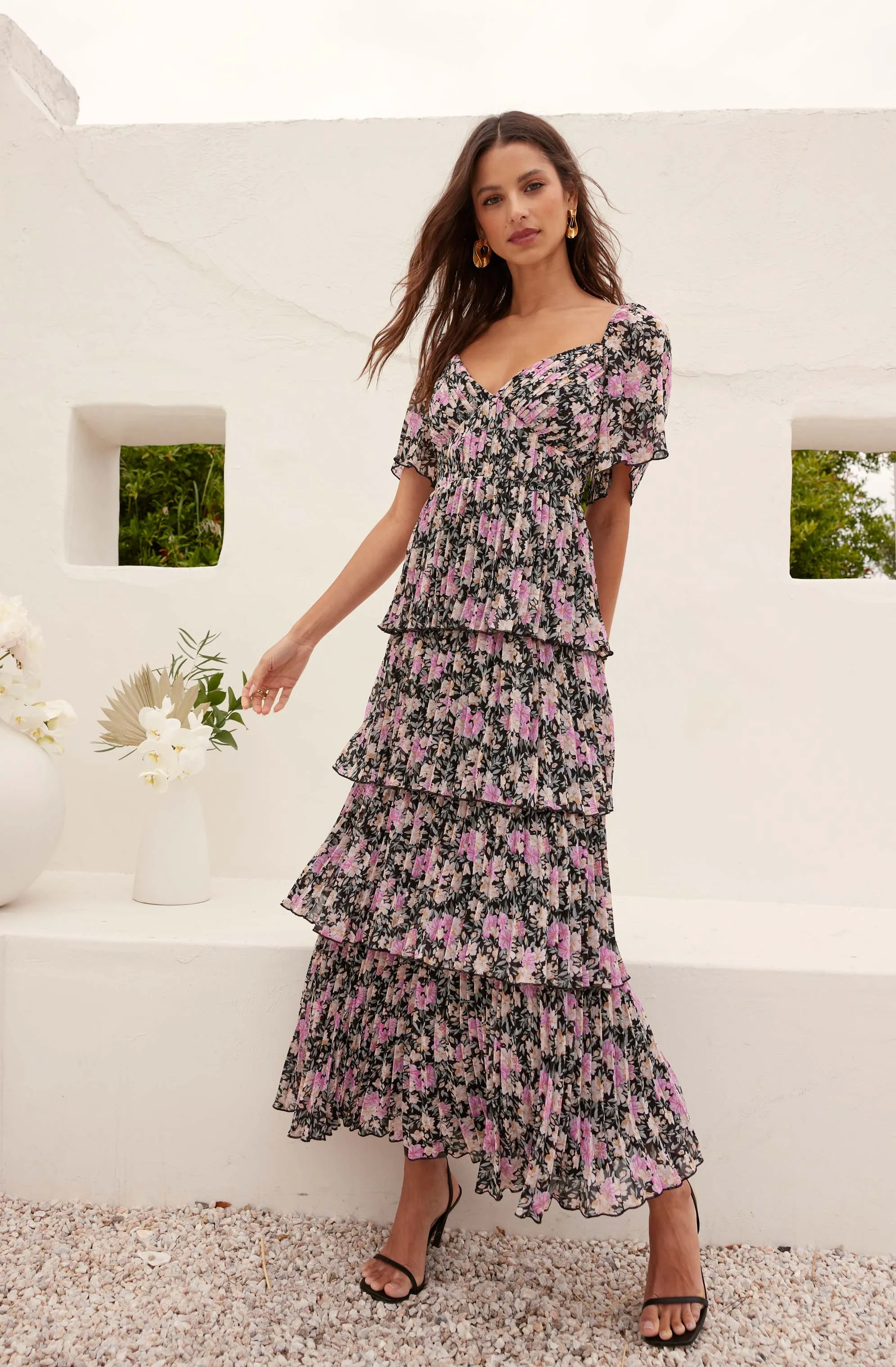 Gracelynn Tiered Short Sleeve Floral Maxi Dress