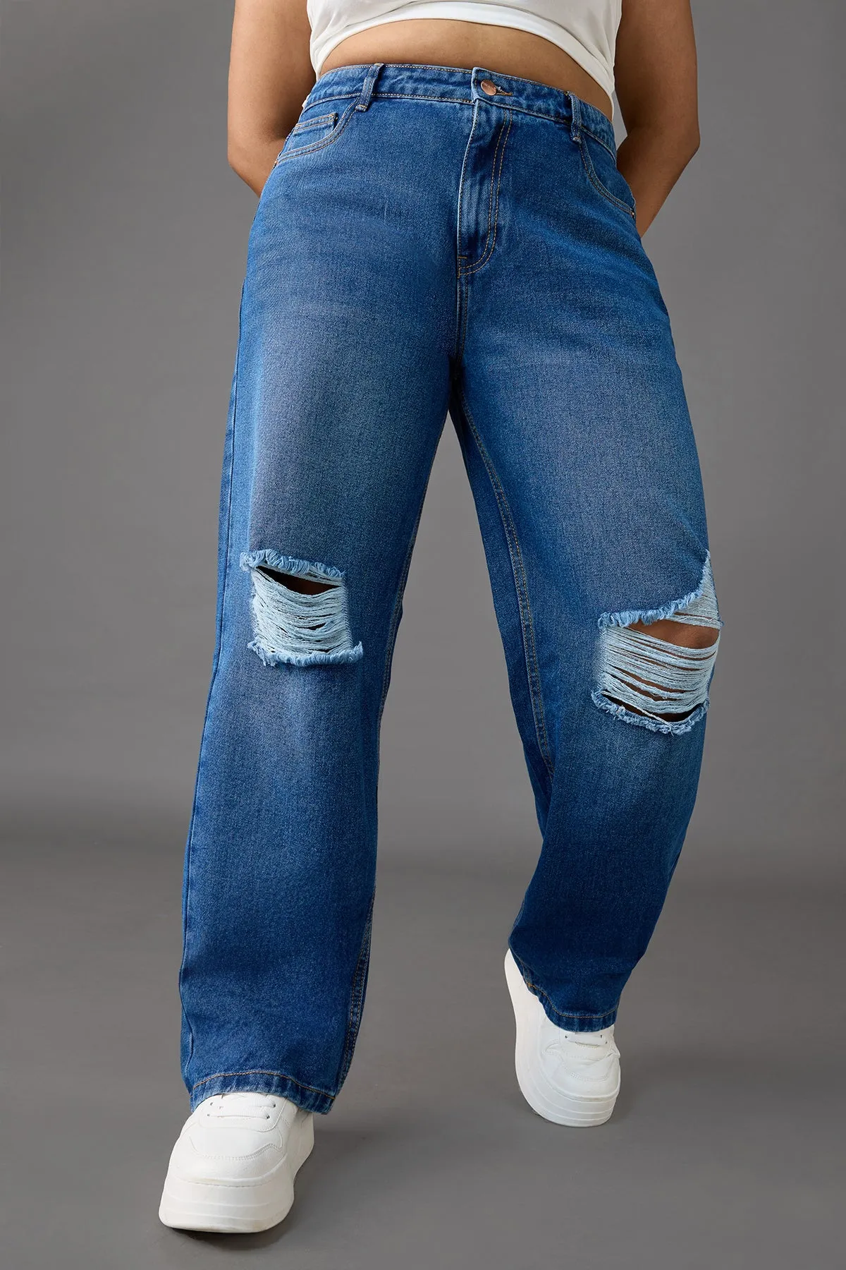 Timeless Knee-Distressed Wide Leg Jeans Curve