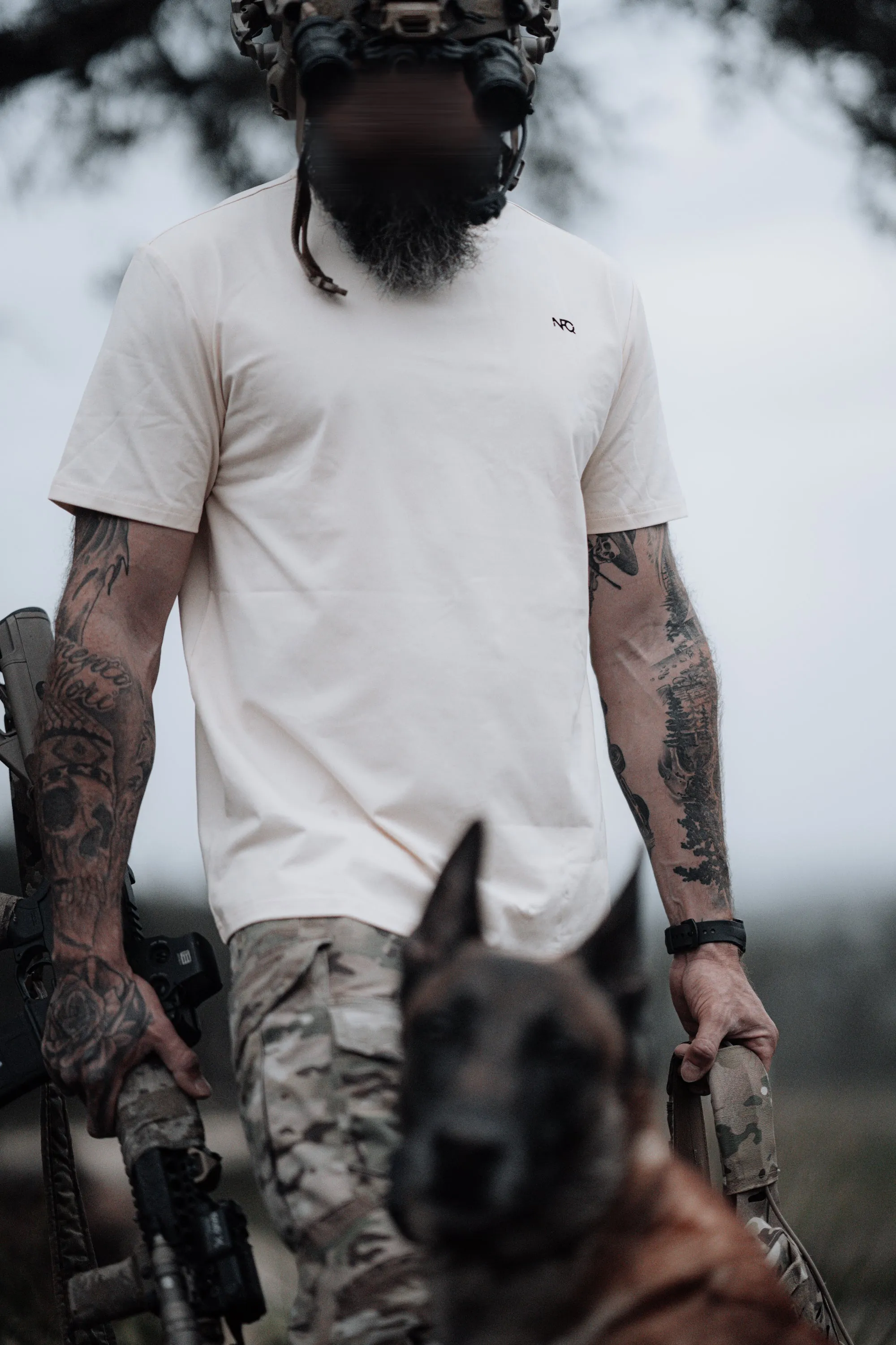 Training Tee - PARA BELLUM Modern Desert Sand